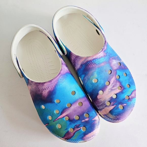 Crocs Classic Out Of This World Tie-Dye Multicolored Clogs Size 10 Men 13 Women - Picture 2 of 16
